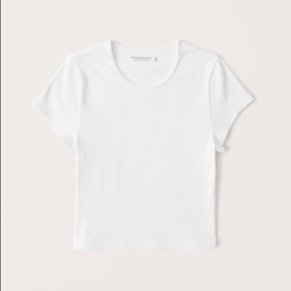Abercrombie & Fitch - short sleeve seamless ribbed crew tee xs